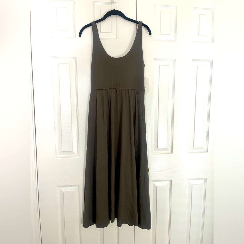 NWT Women’s Midi Ballet Dress - Olive, S